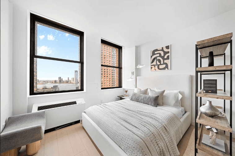 OCEAN | 1 WEST STREET , 1643