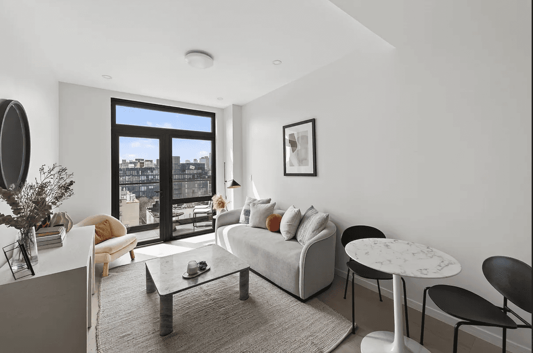 Luxury New Development in LIC!