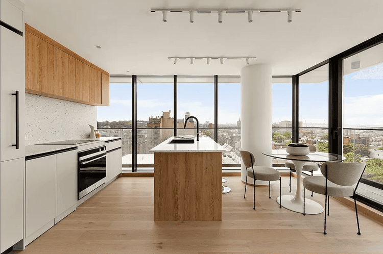 Luxury Apartment For Rent in Greenwood!