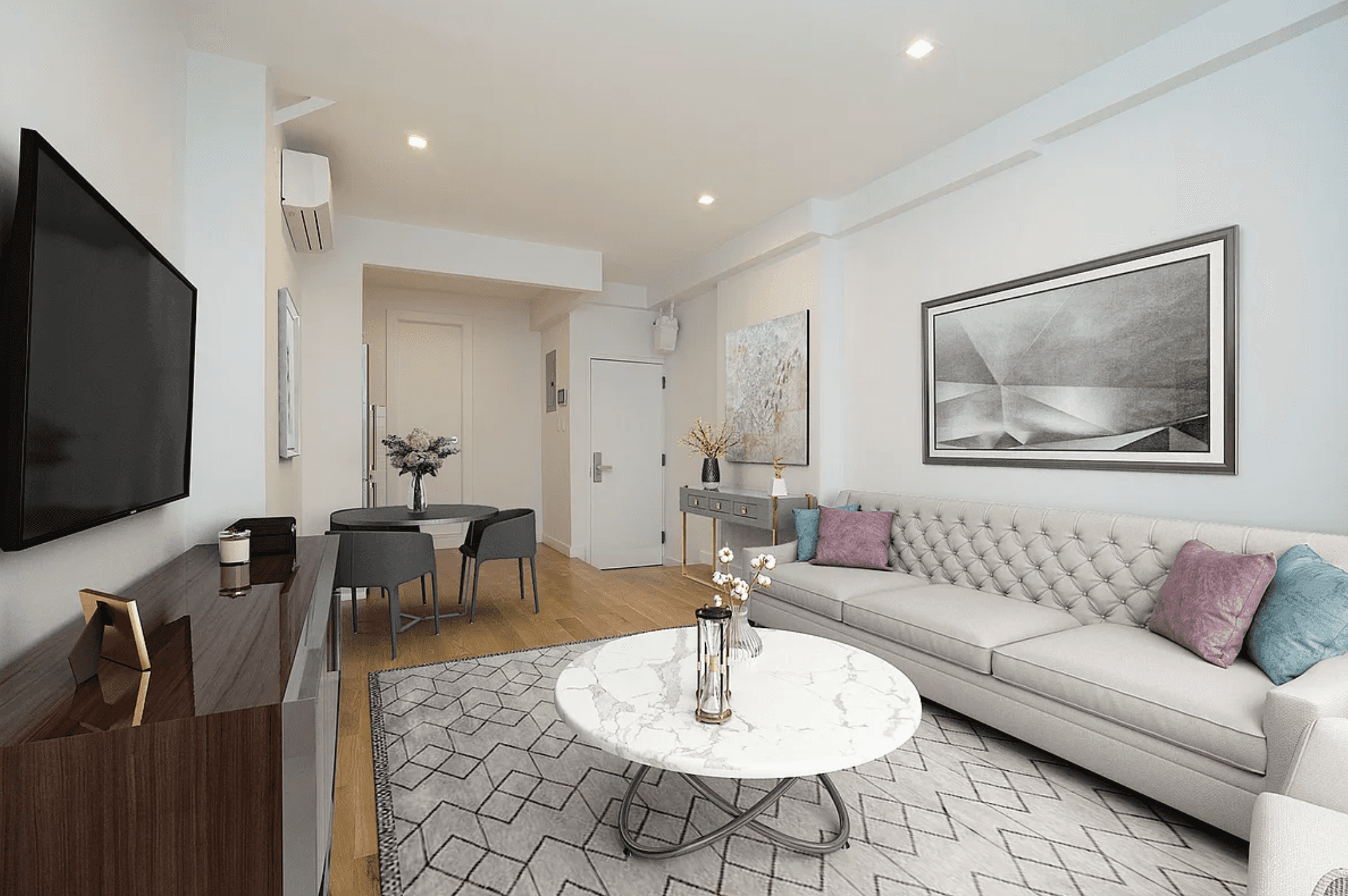 Amazing One  Bedroom SoHo Apartment