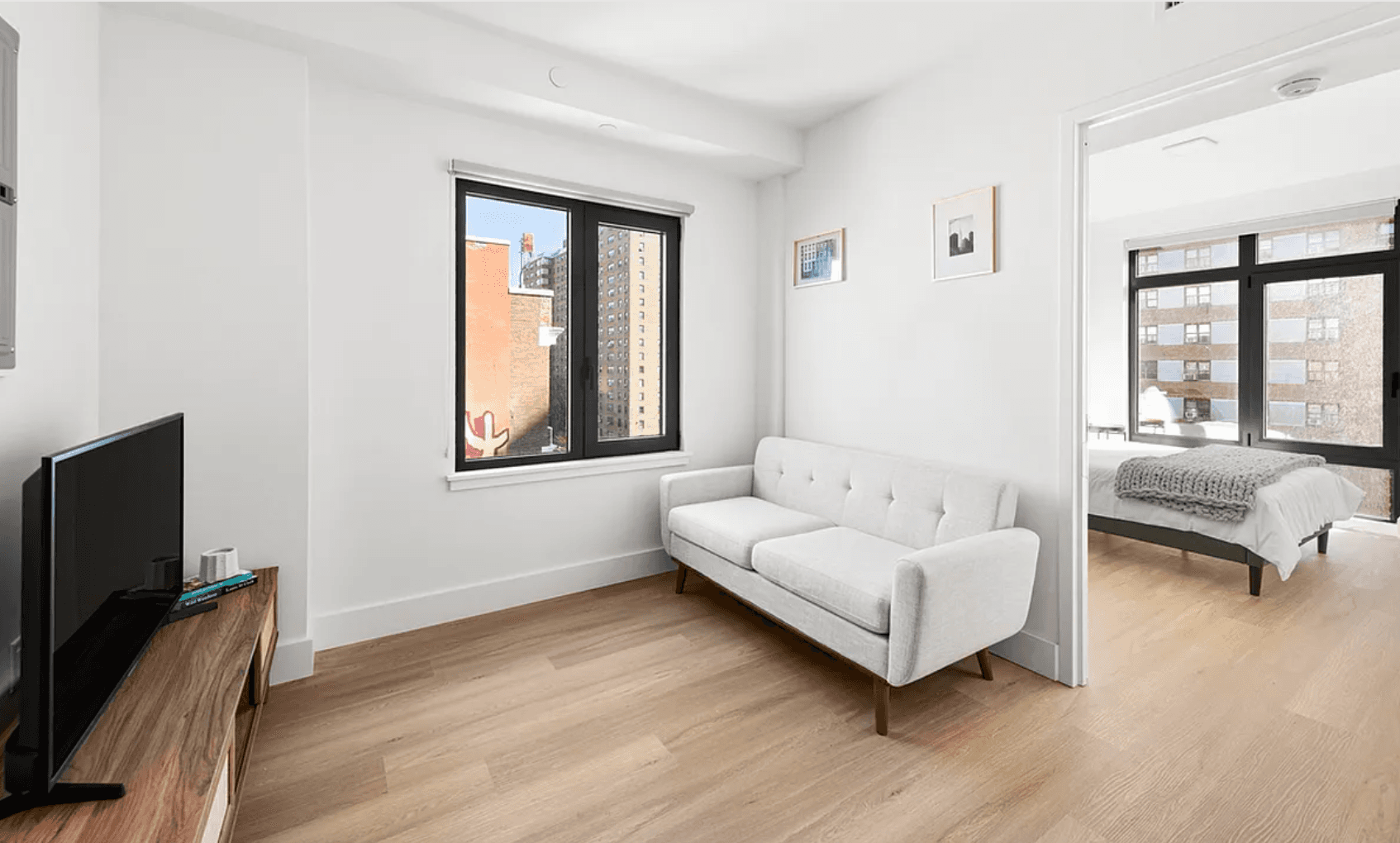 THE LOWER EAST - NO FEE LUXURY 1 BEDROOM W/ PRIVATE BACKYARD