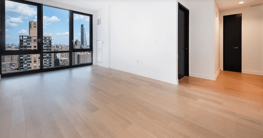 UWS Apartment with Spectacular Views