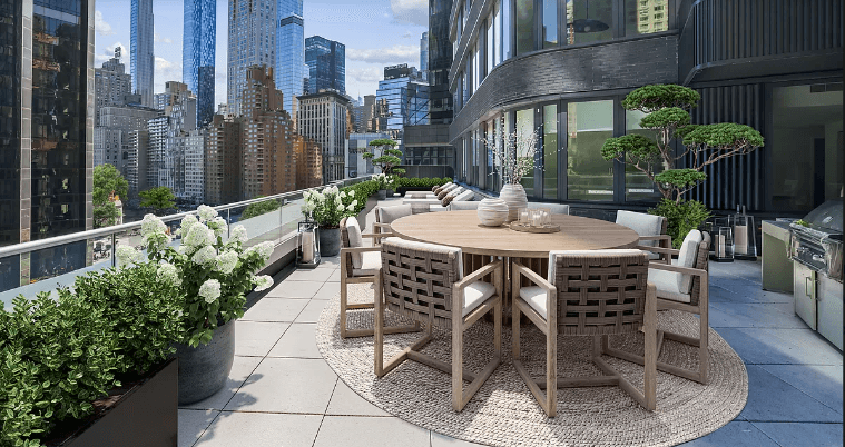 Breathtaking Views on a One-Of-A-Kind Private Terrace