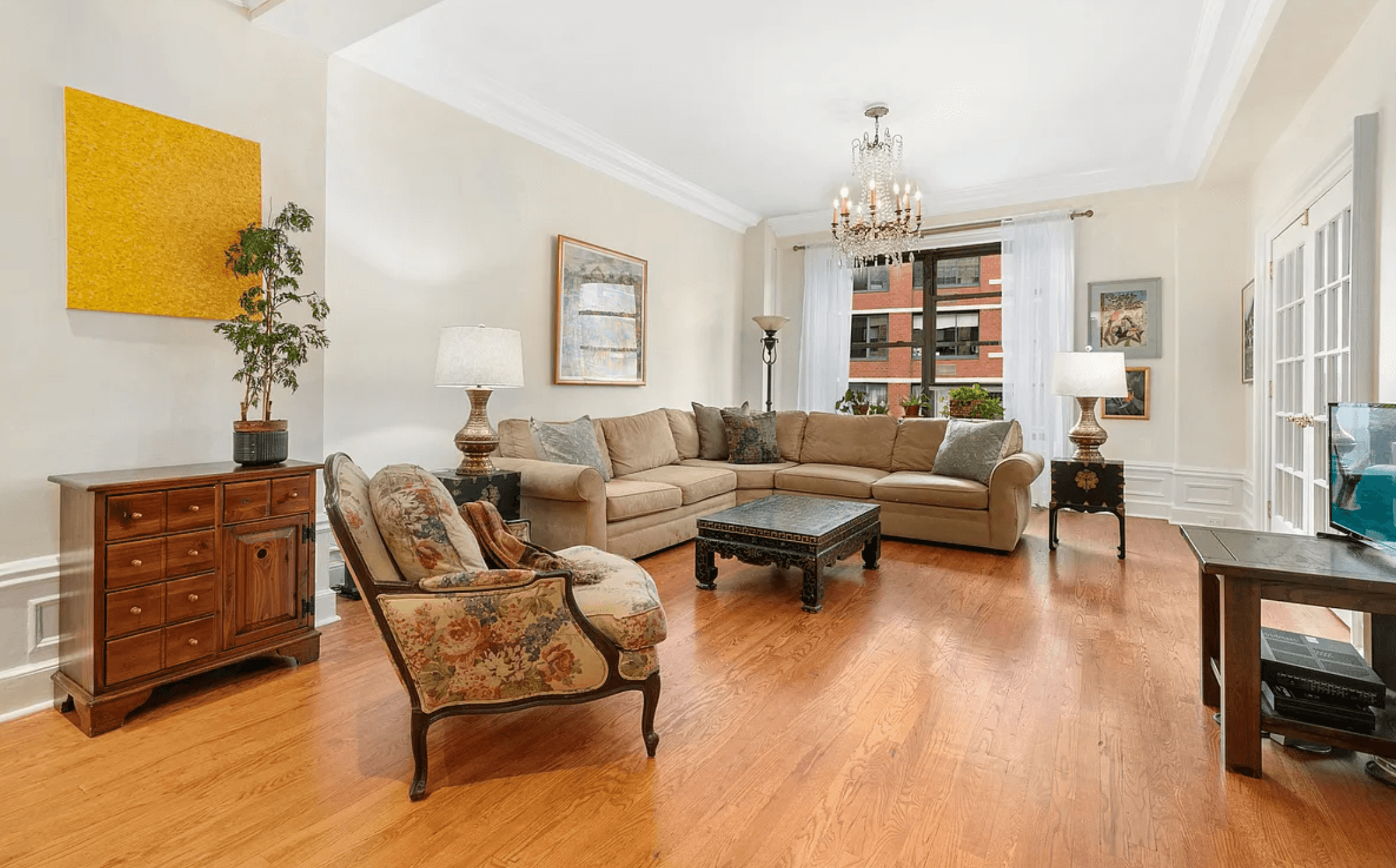 Luxury 4 Bedroom Upper West Side Apartment