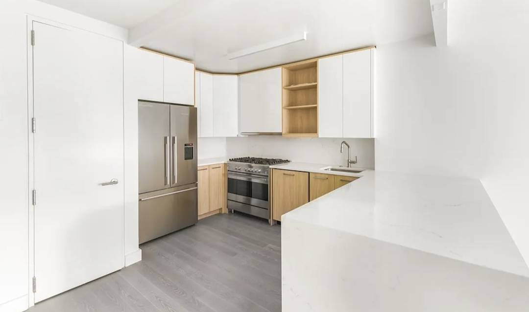 3 Bedroom in Luxury Amenity Filled Upper West Side Building, unit in 11M