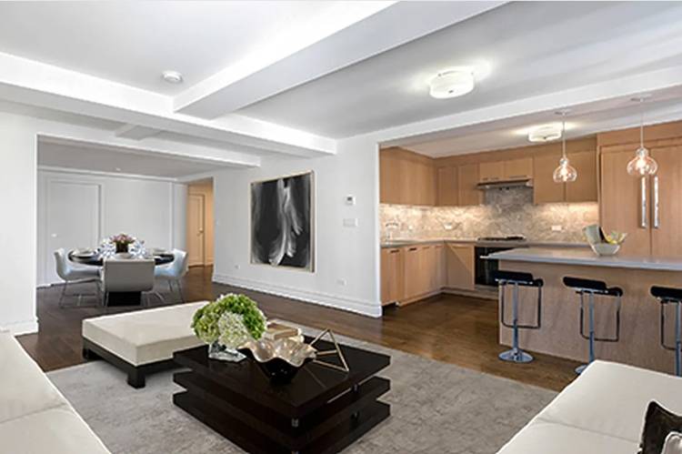 3 Bedroom 3 Bath in Upper West Side Building, unit in 10D