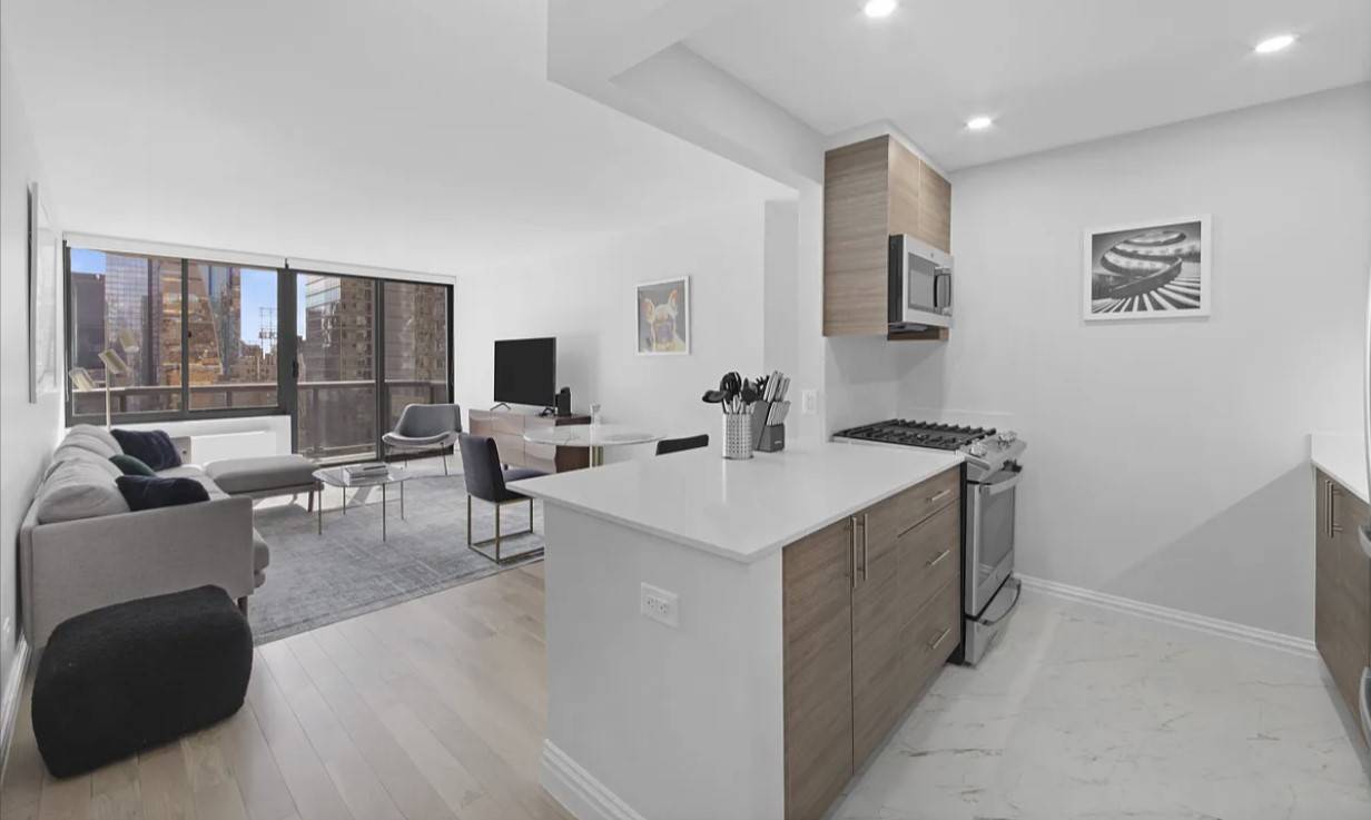 2 bed 2 Bath Fully Furnished in Midtown West Building, unit in 32F