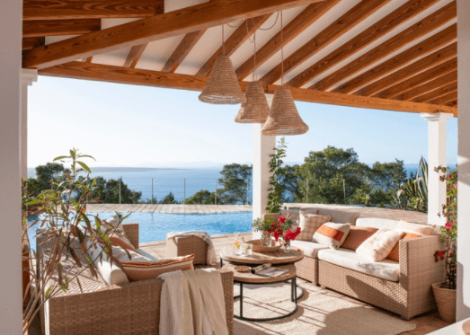 Spectacular ocean view villa in a privileged location