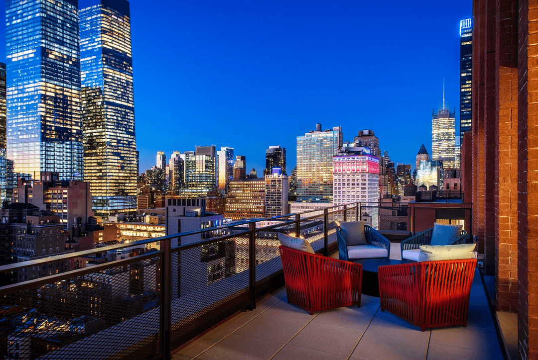 2 Beds/2 Baths in Luxury Amenity Filled Chelsea Building, W/D in Unit plus LARGE PRIVATE TERRACE!!