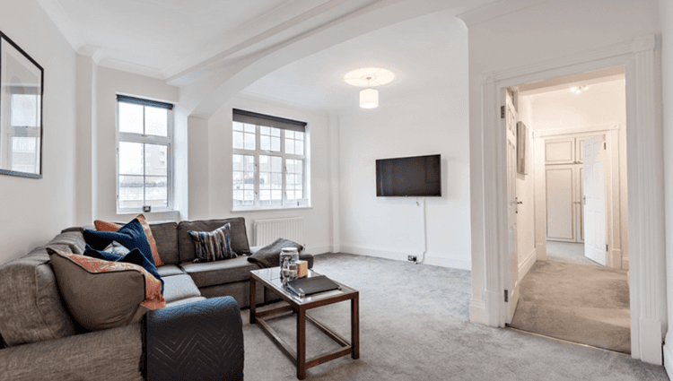 Spacious Second Floor Two-Bedroom Apartment with Concierge & Lift