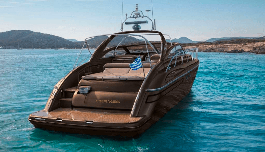 Princess V55 – Luxury & Performance in the Heart of the Cyclades