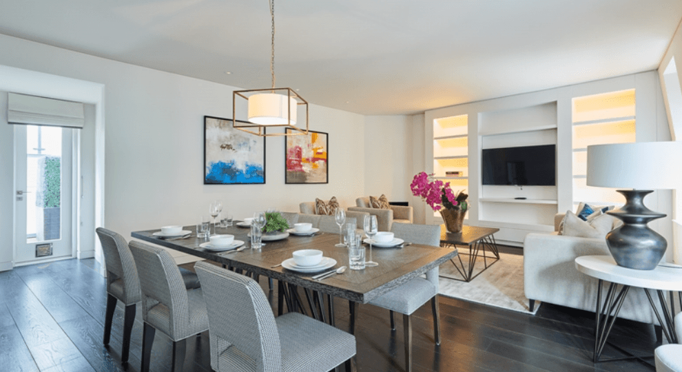 Luxury Interior-Designed  Apartment with Balcony & Exclusive Amenities