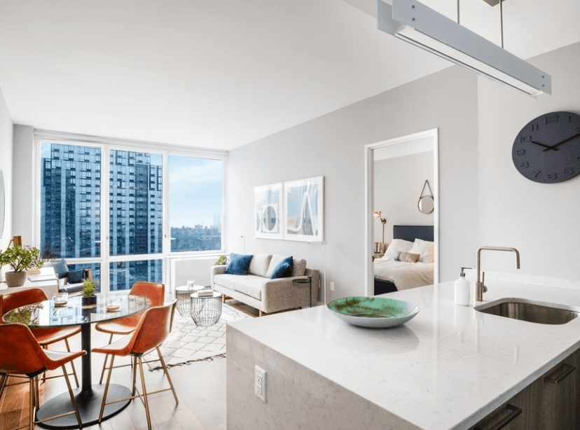 No Fee, Corner High Floor Luxury 2Br/2Ba Waterfront Williamsburg, W/D in unit