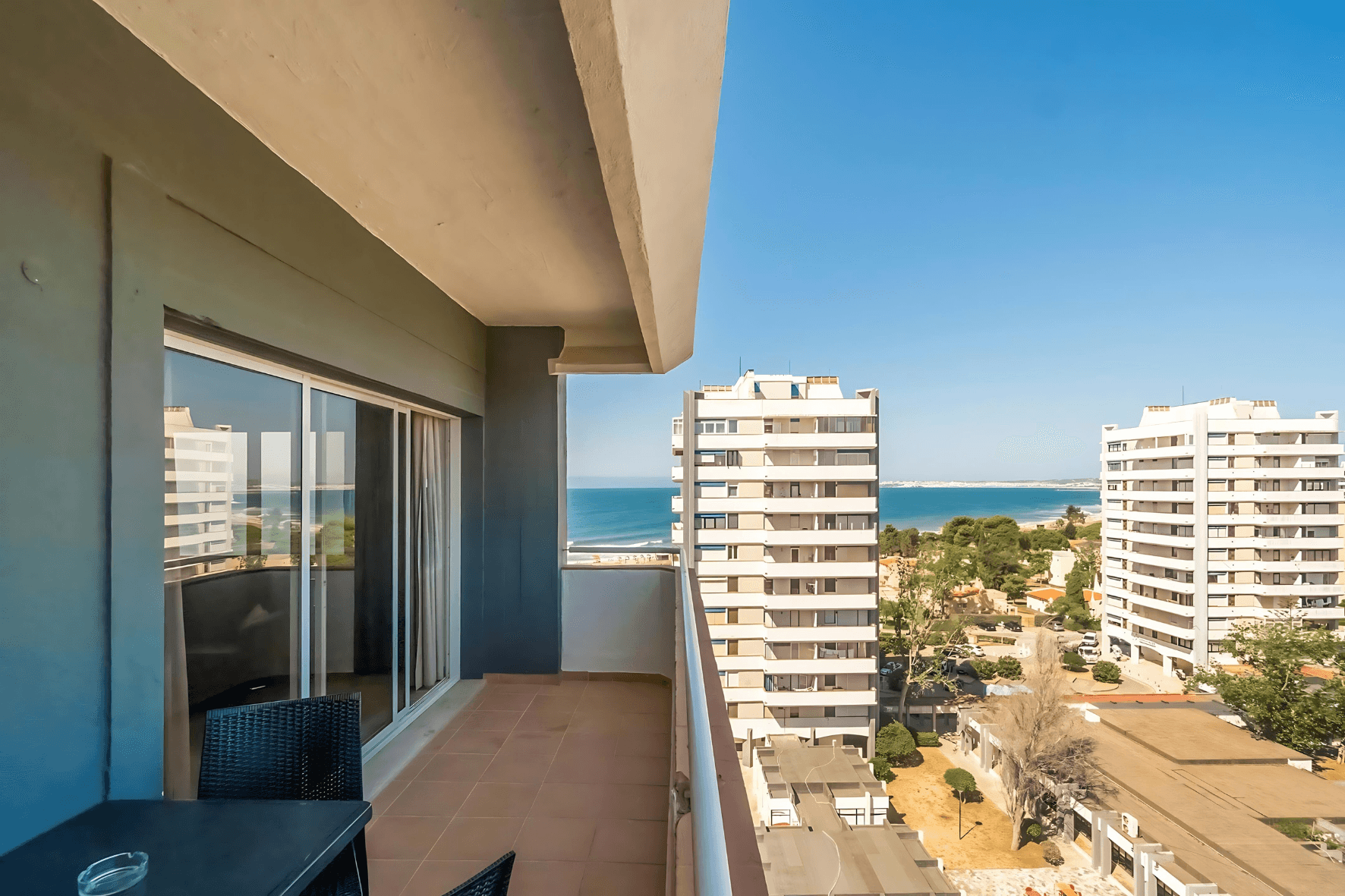 ALGARVE BEACH STUDIO APARTMENT |  300 MTRS DISTANCE TO THE BEACH | FULLY FURNISHED