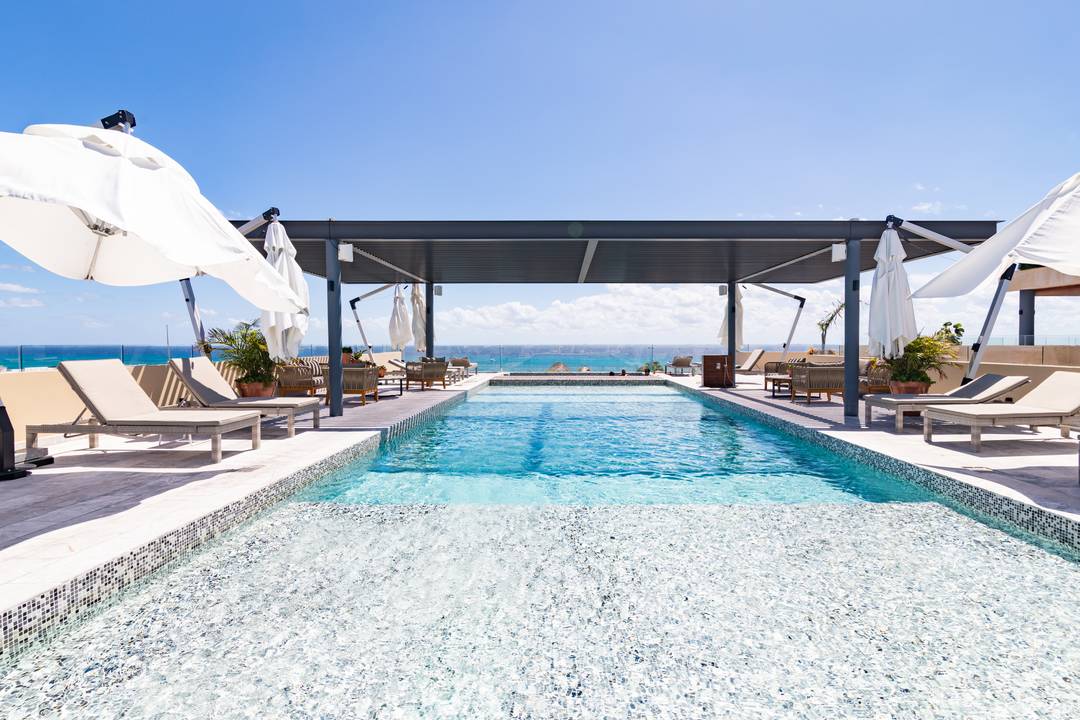 2-bedroom apartment in Singular Joy, Just 30 Meters from the Beach