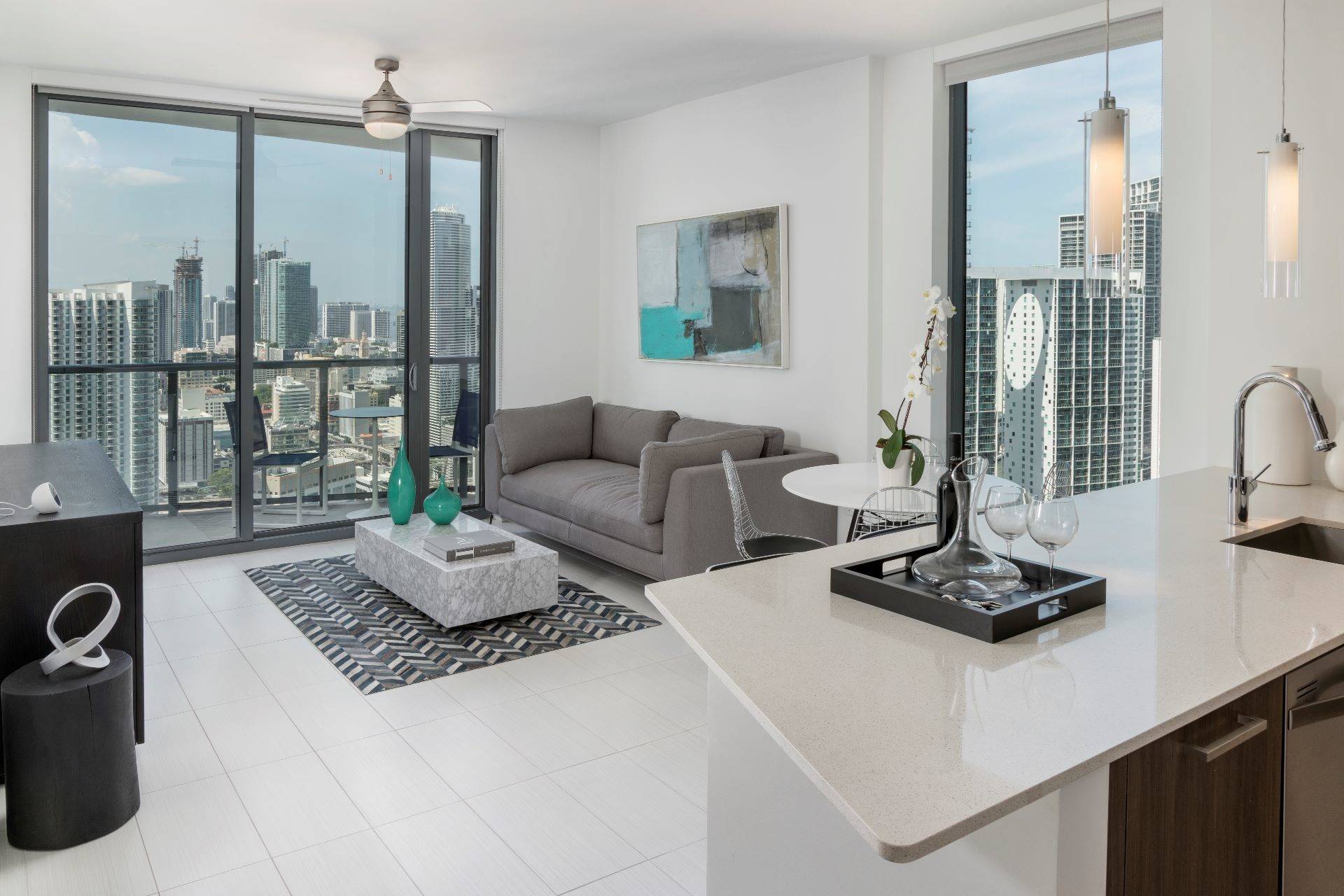 2 MONTHS FREE| Best in Brickell| Inexpensive Studio/1ba| 494 SF