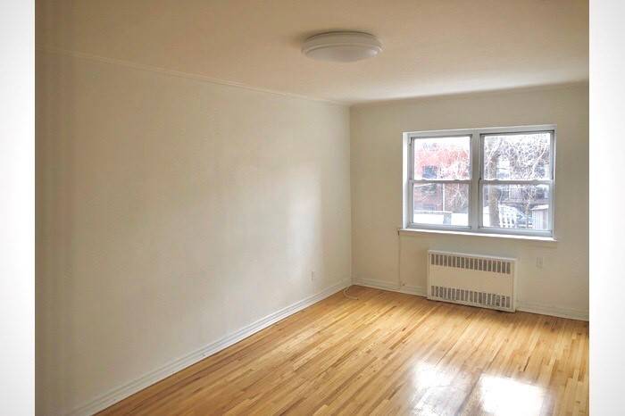 Sunny Large 2Bed 1Bath Rental in Sunnyside NY [Flex 3]