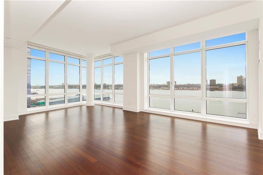 DIRECT RIVER & PARK VIEWS SPRAWLING FOUR  BEDROOM/ 4.5BATHS  MODERN LUXURY WITH UNSURPASSED AMENITIES RIVERSIDE BOULEVARD Upper West Side