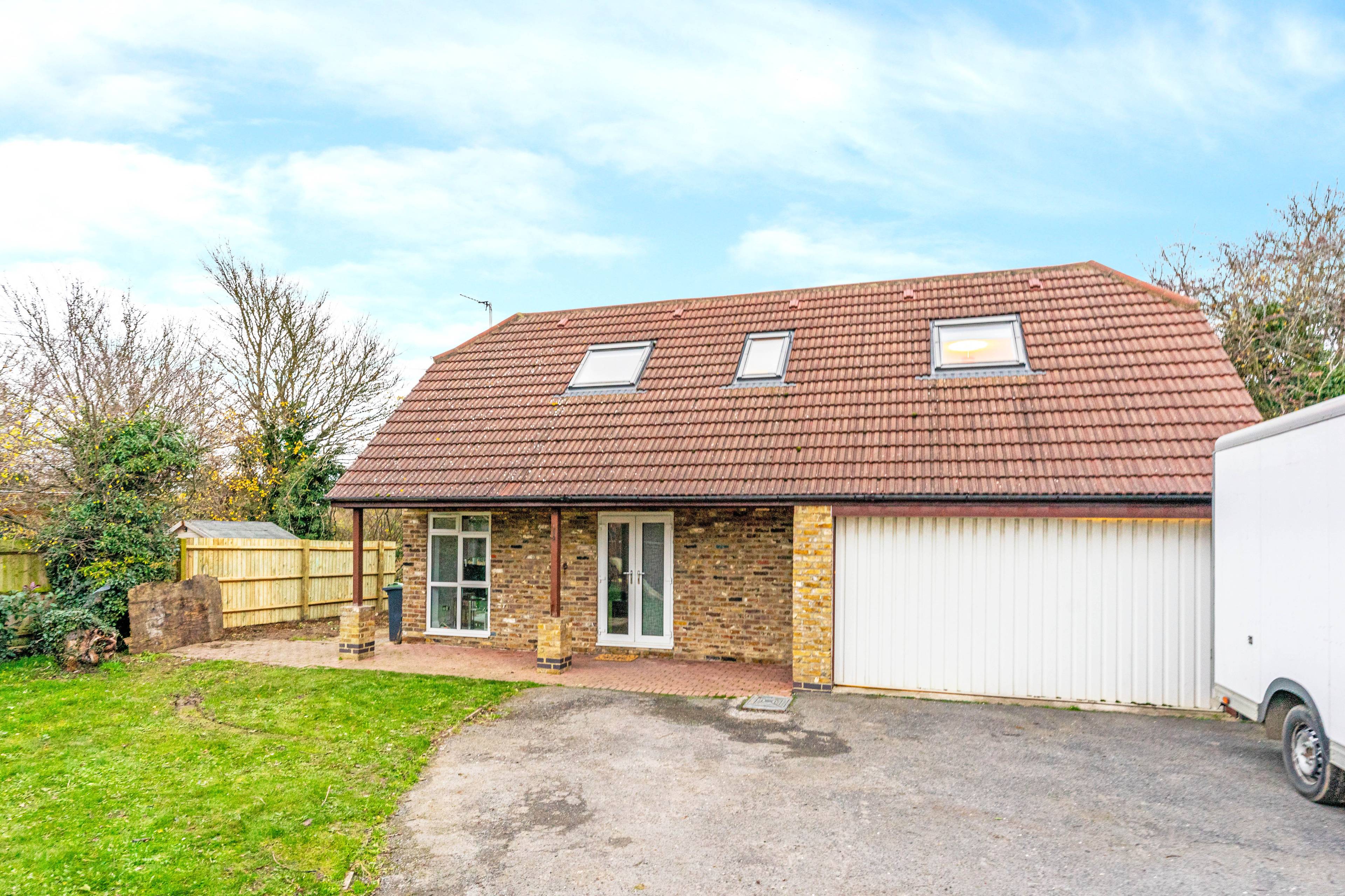 TWO BEDROOM, DETACHED HOUSE LOCATED IN THE BEAUTIFUL VILLAGE OF TAKELEY