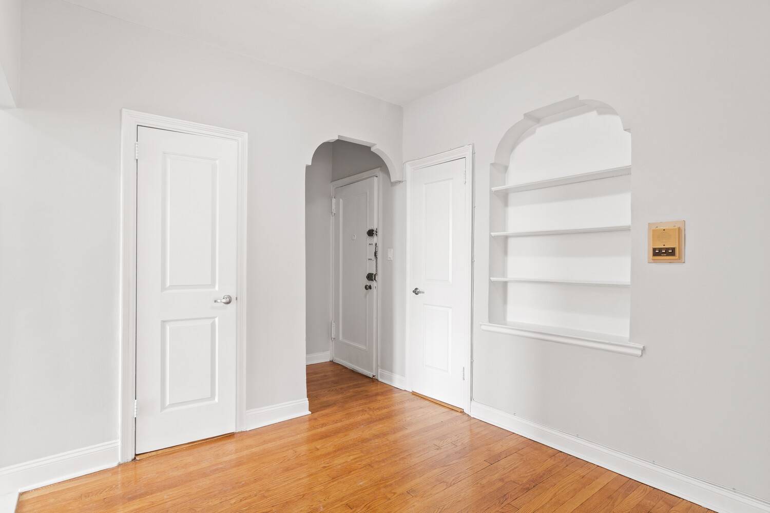 Amazing Top Floor 1 BR Pre-War Under 400k with No Board Approval!