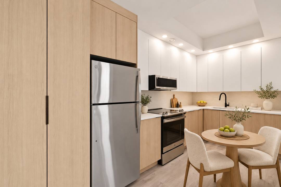 The Pianist – Luxury 2BR | In-Unit W/D | Parking Available | Supermarket On-Site