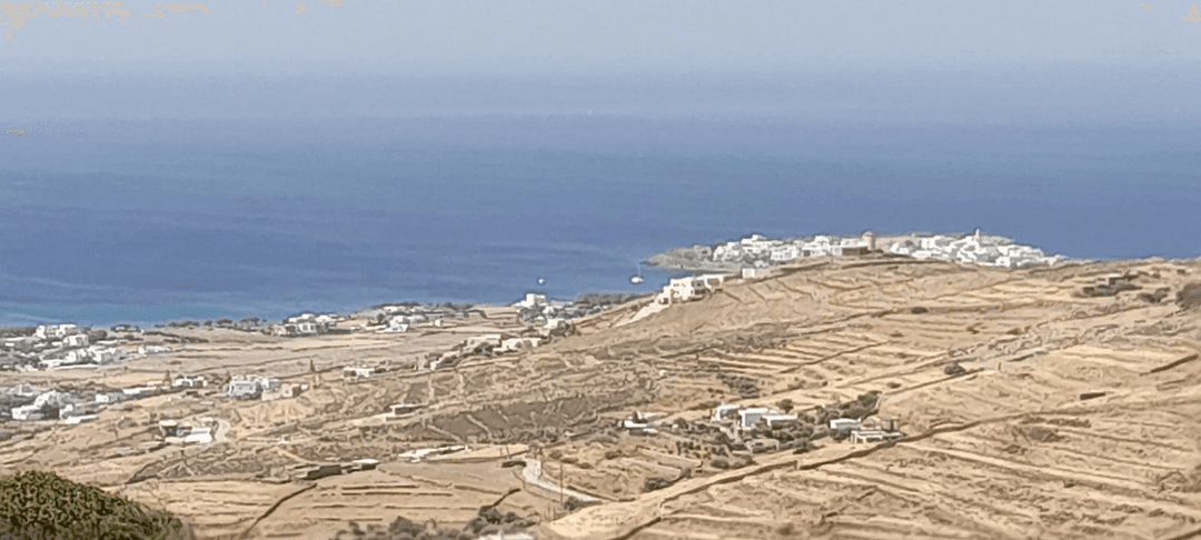 Plot of land for investment only 8 km from Tinos.