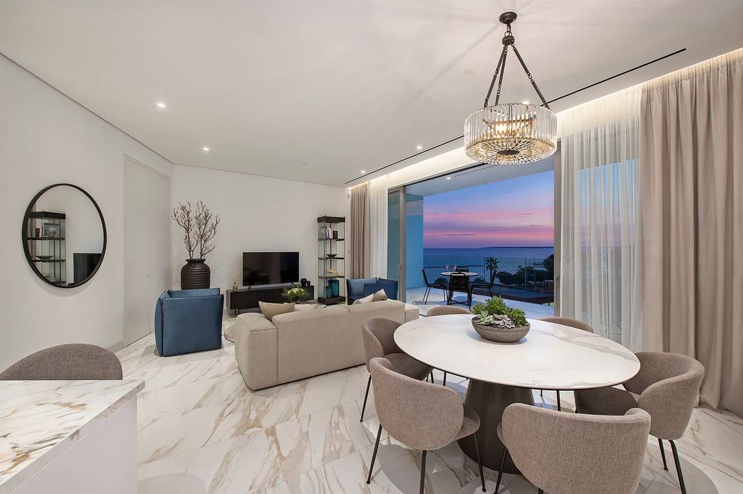 Elegant 3-Bedroom Residence Within a Landmark Waterfront Community