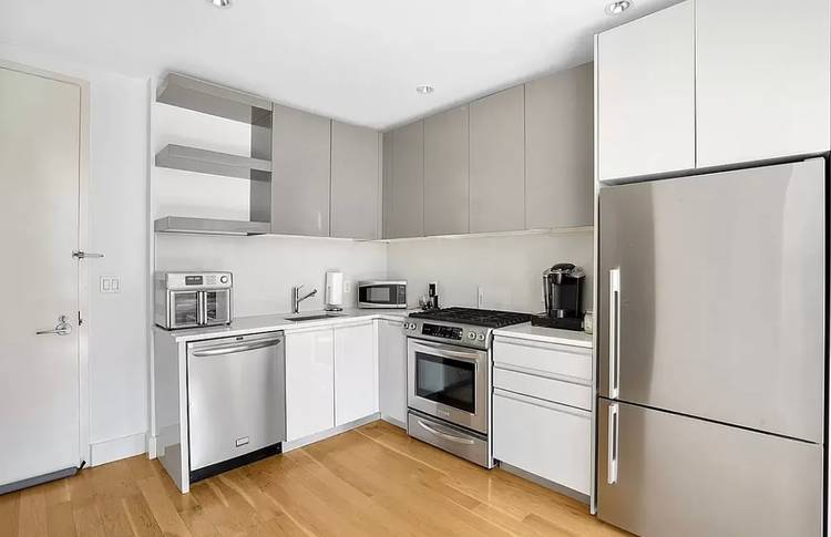 226 50th Ave 4A