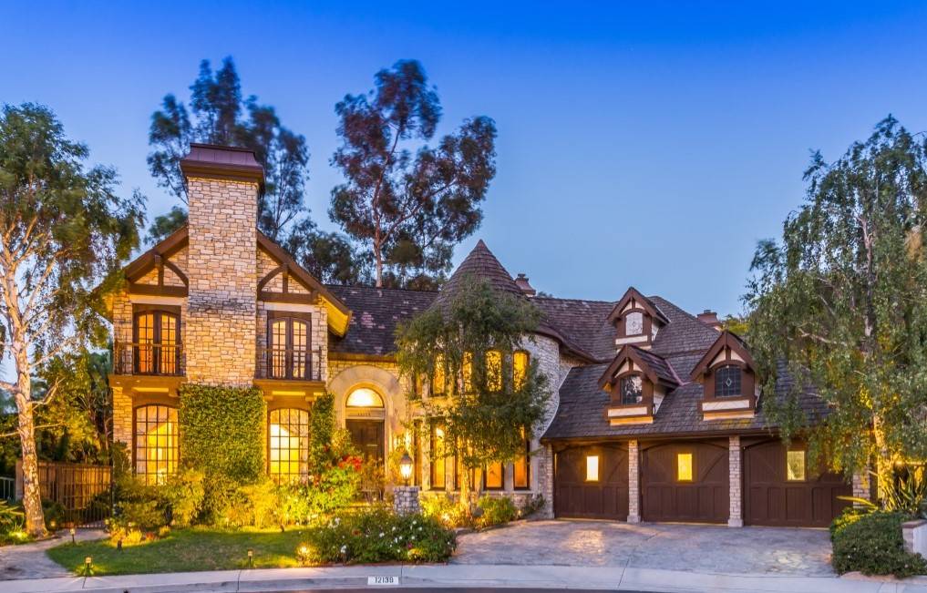 Grand English Country Estate