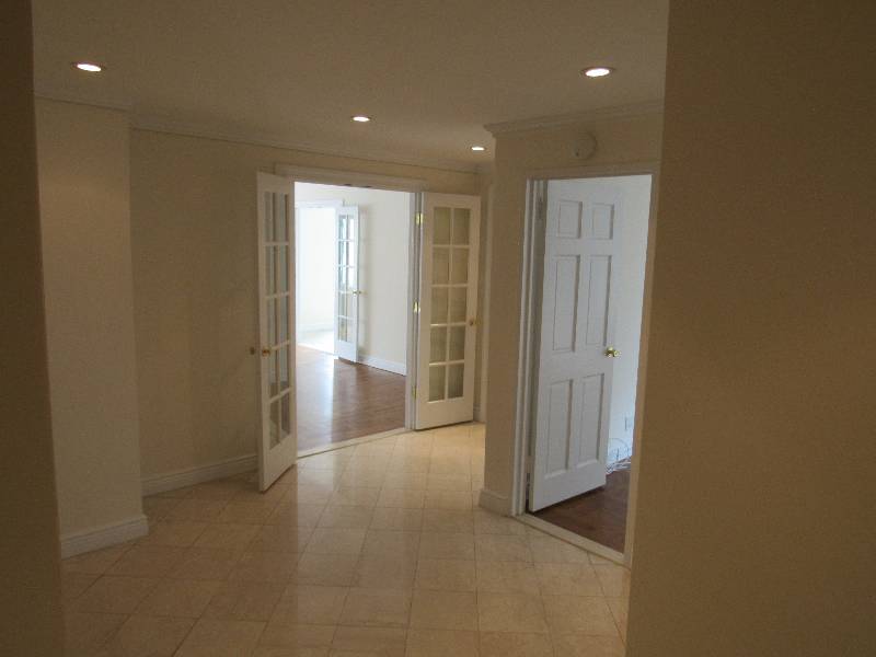 Wow! Its so Big!! 1br $3800