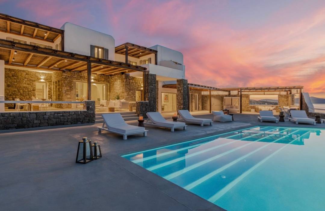 Unique Private Mykonos Villa with Extraordinary Views