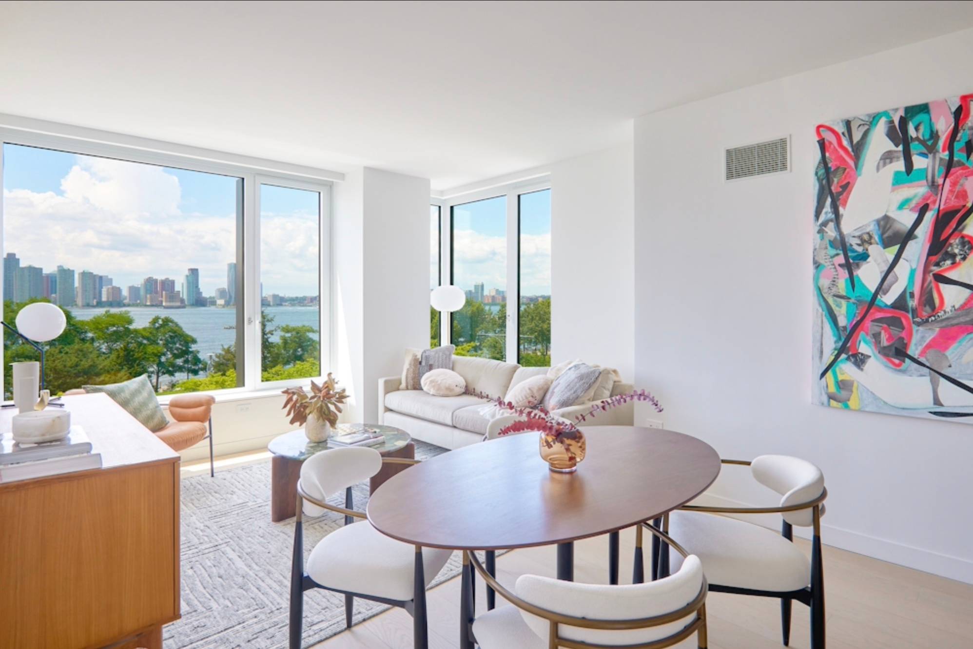 Stunning 2 Bed 2 Bath With River Views in Tribeca