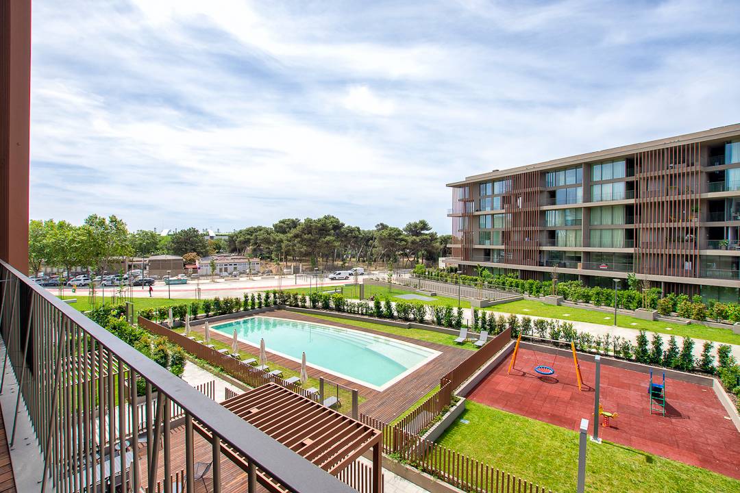 Duplex T3 in private and exquisite brand new condo in Cascais