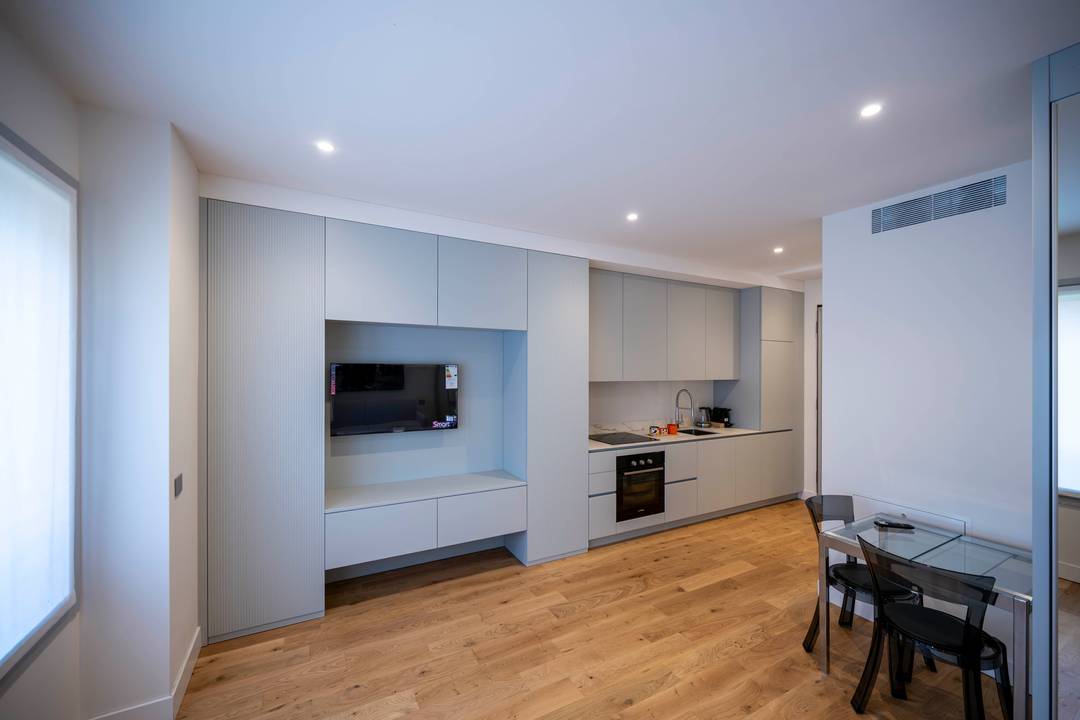 Elegant Pied-à-Terre in the Heart of the New Milan