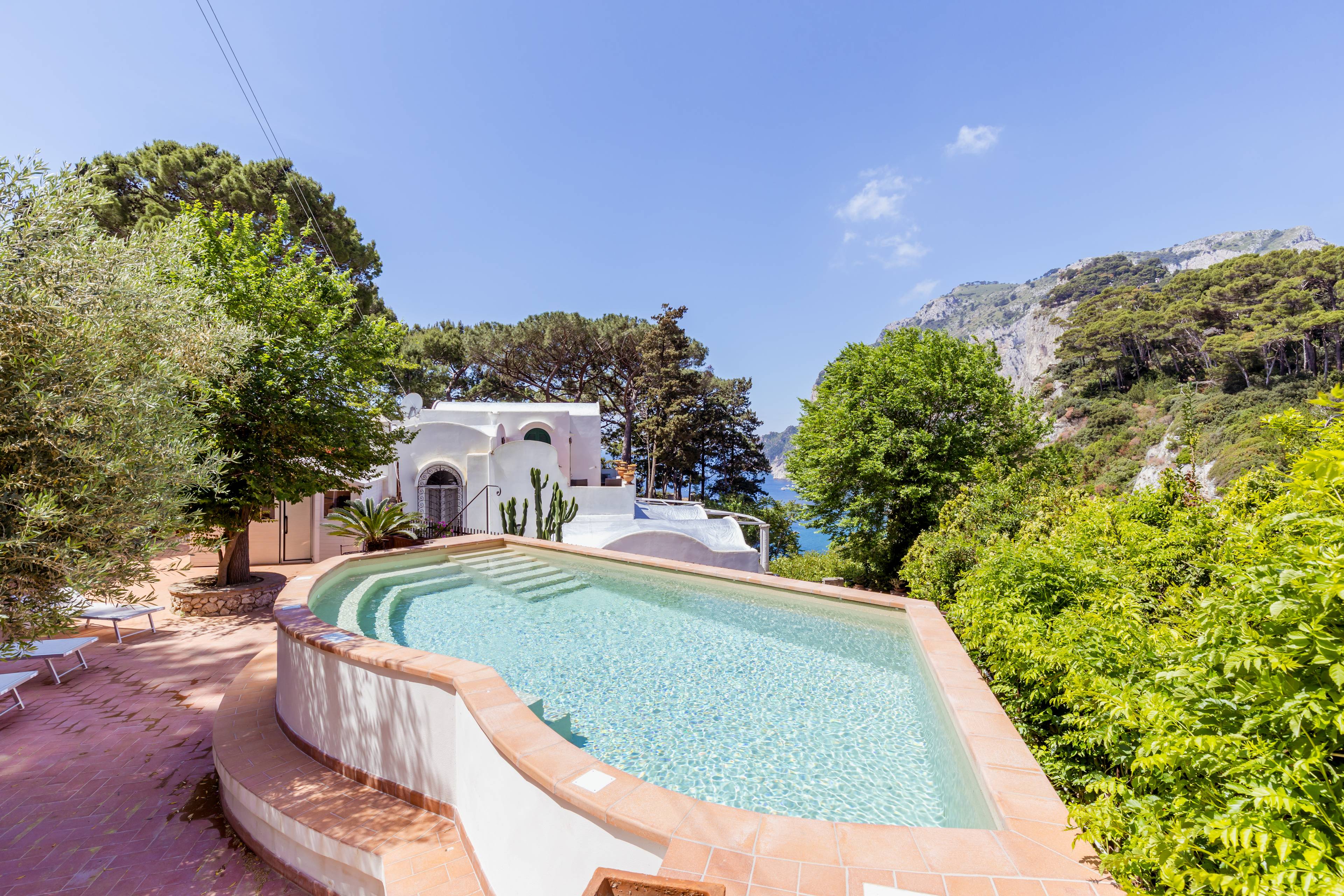 Villa La Perla Marina – An Exclusive Jewel on the Mediterranean