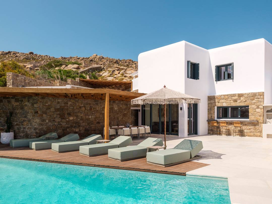 VILLA Cobalt in Mykonos . With  Infinity Swimming Pool.