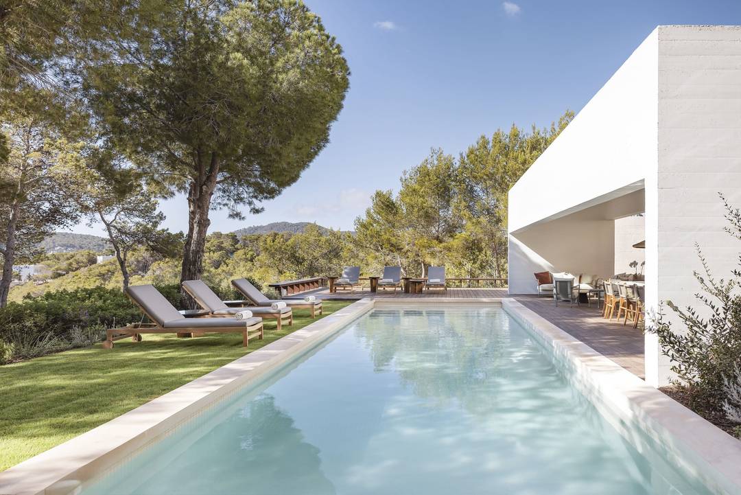 Villa Sands | A Luxury Beachfront Retreat in Ibiza