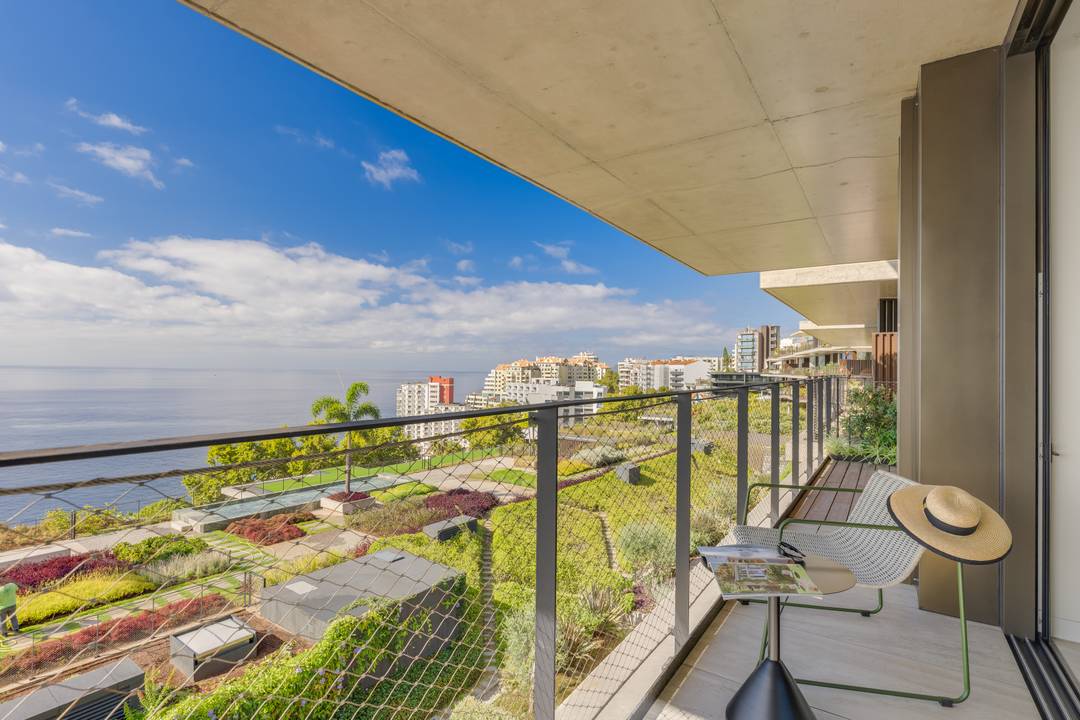 Ocean Views 3 Bedroom Apartment | Savoy Residence Monumentalis | Funchal, Madeira