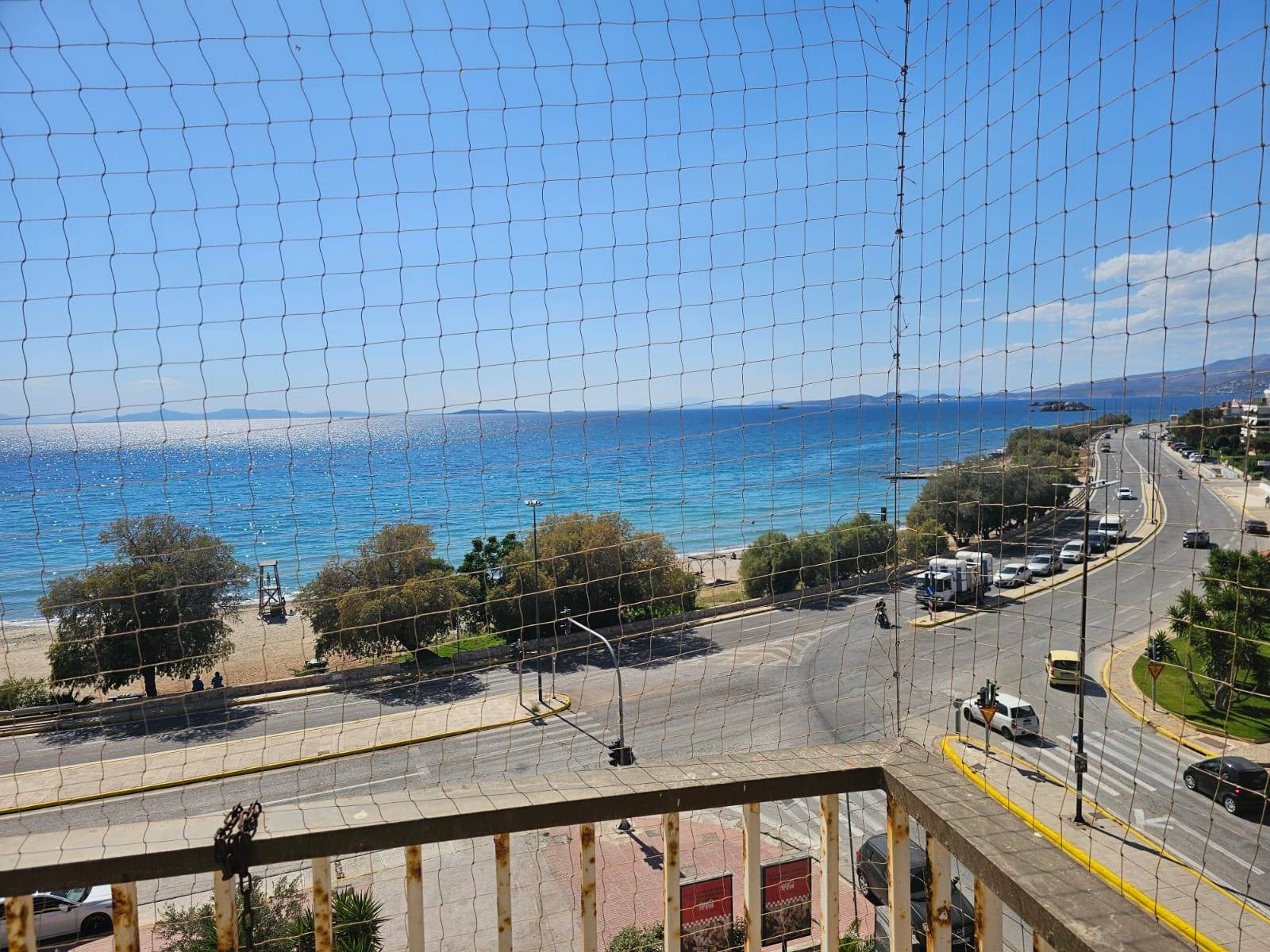 Saronida corner Apartment with absolutely stunning views