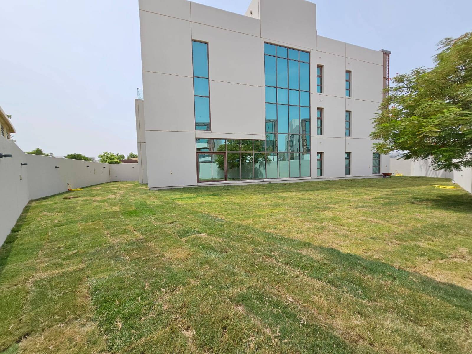 Rare Large Plot | Corner Villa | Racetrack & Burj Khalifa View