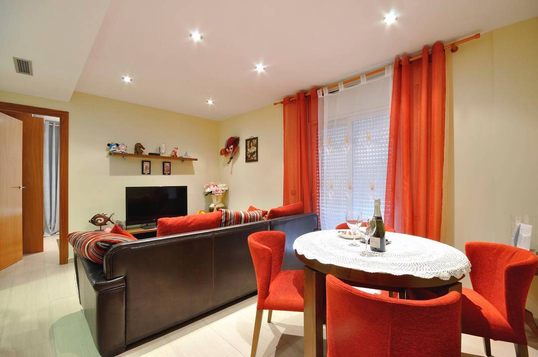 Charming Apartment Just 100 Meters from the Beach in Lloret de Mar