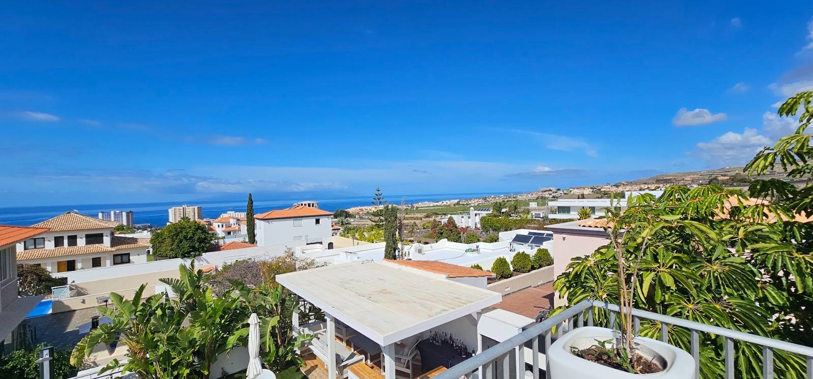 Boutique Ocean view 12 bedroom hotel / villa in Tenerife South