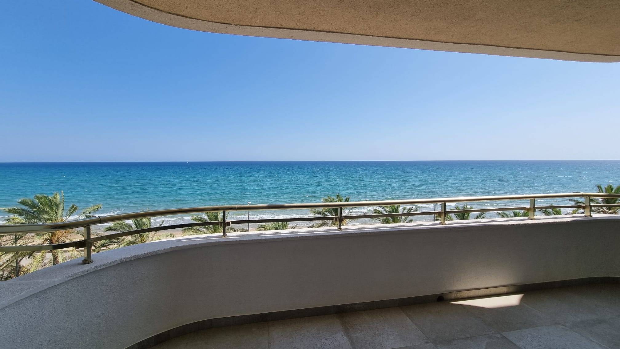 Panoramic Sea Views & Large Terrace – Brand New Renovation