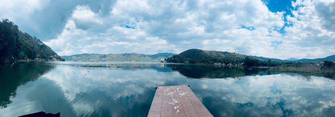 House for sale with lake access in Valle de Bravo