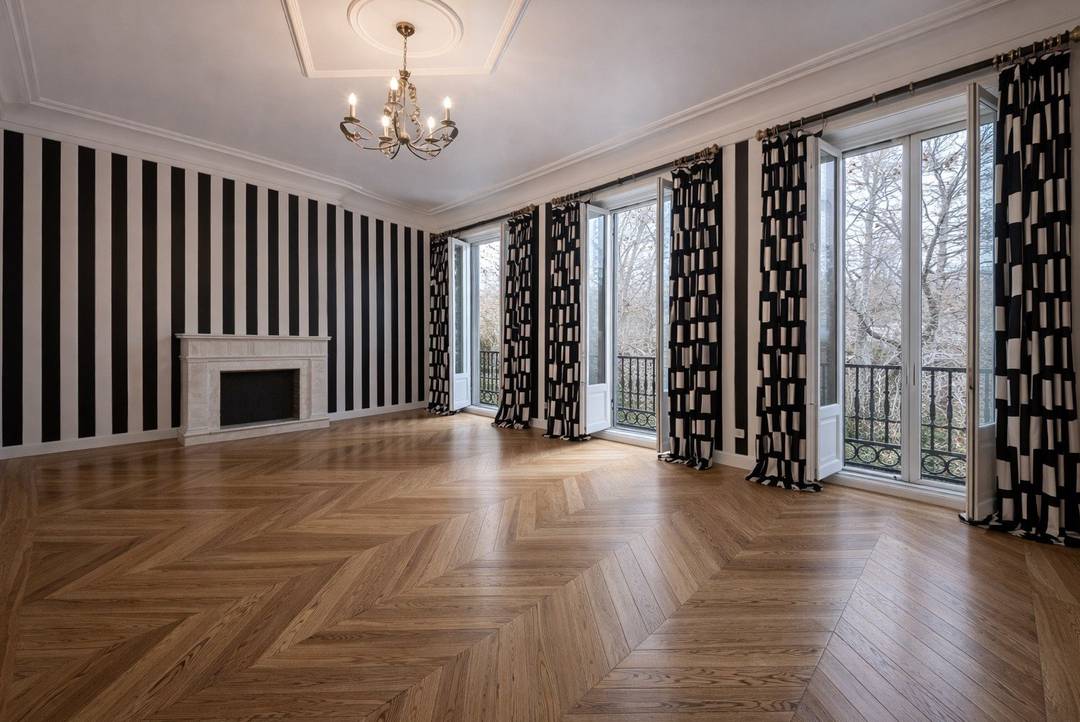 Palatial Residence Overlooking El Retiro Park - Los Jeronimos Madrid