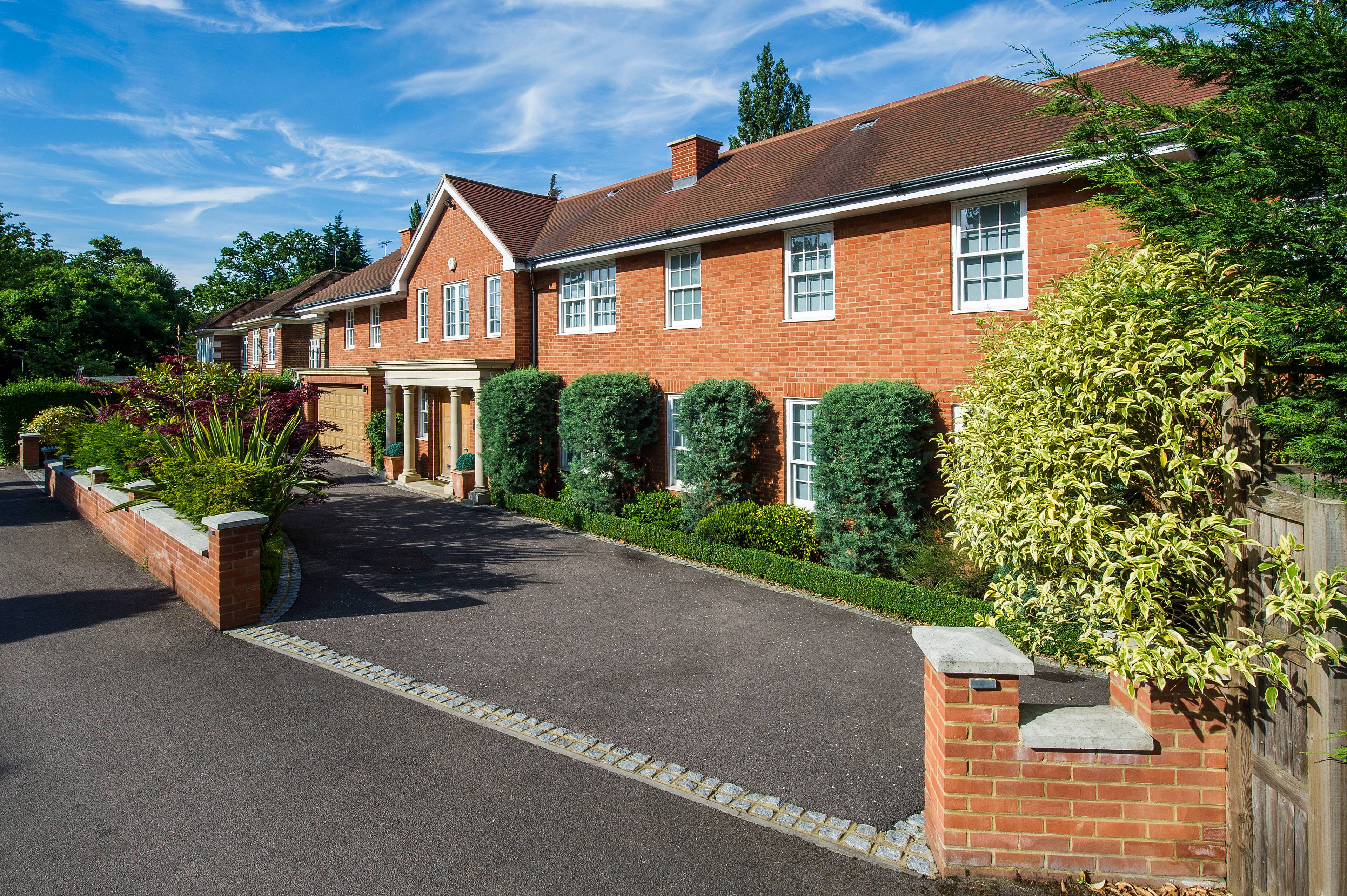 White Lodge Close, Kenwood, N2