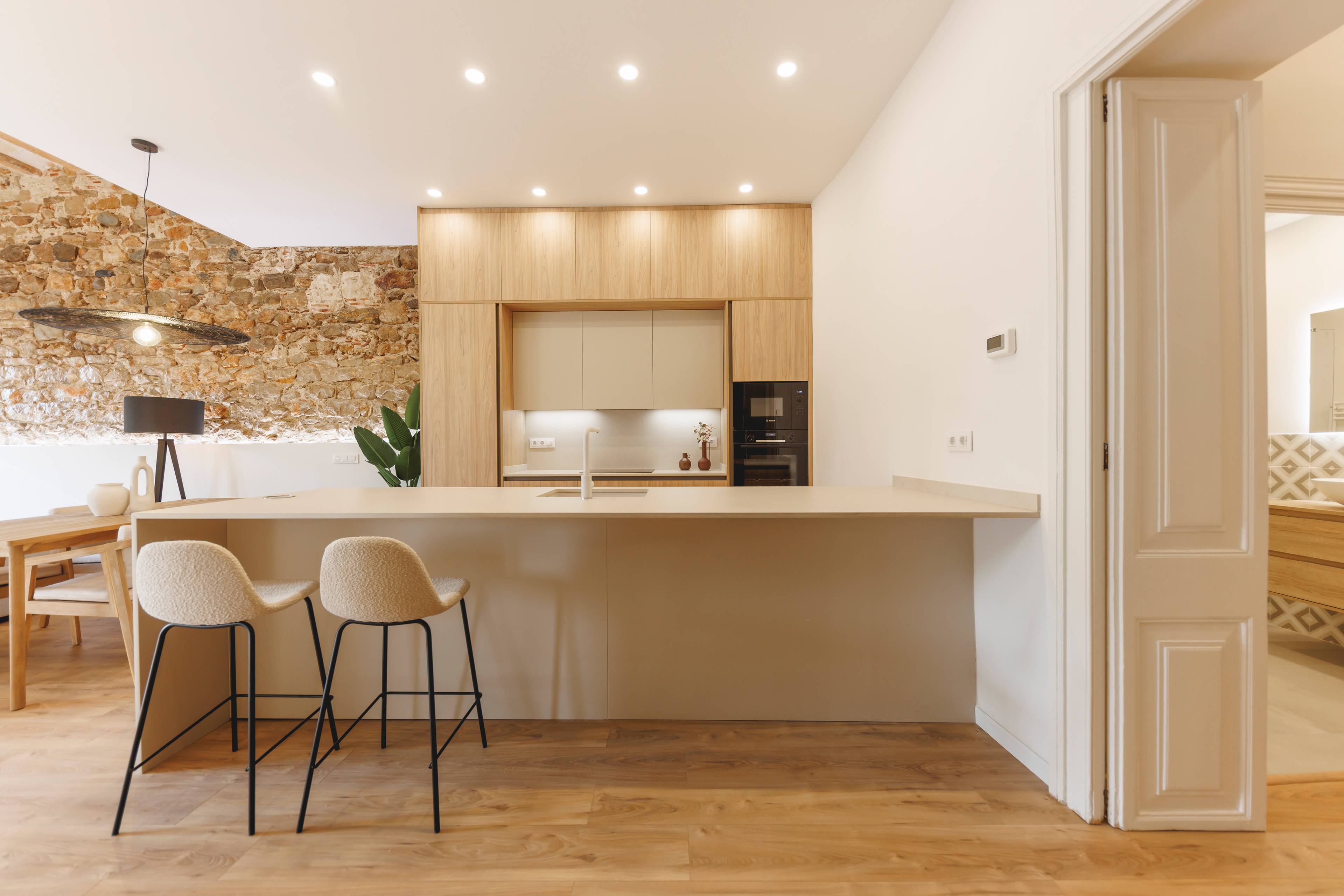 Bright Gem in the Heart of Girona, Barri Vell
