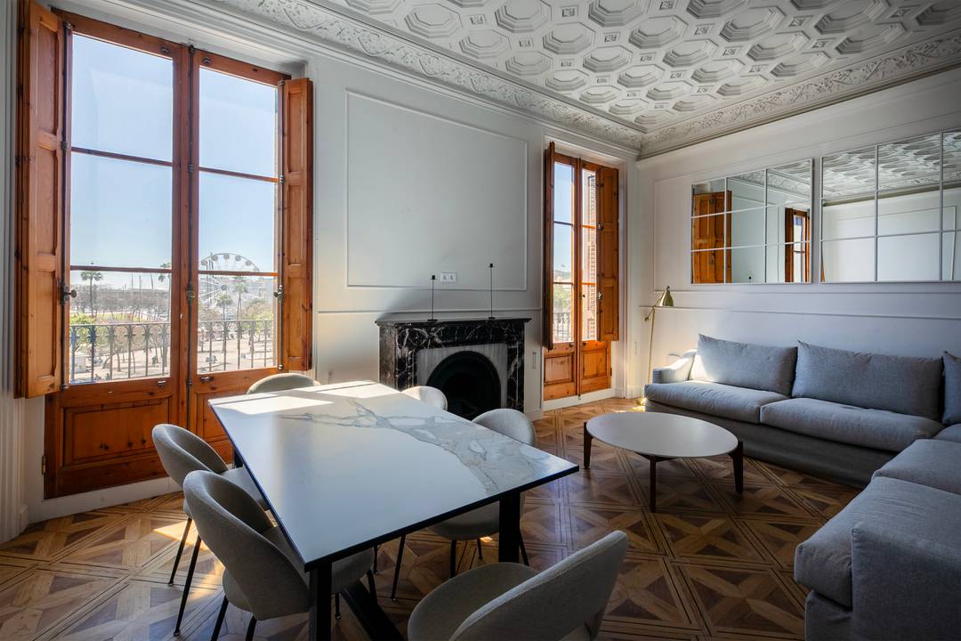 Timeless Elegance in a Historic 1840 Building on Passeig Isabel II