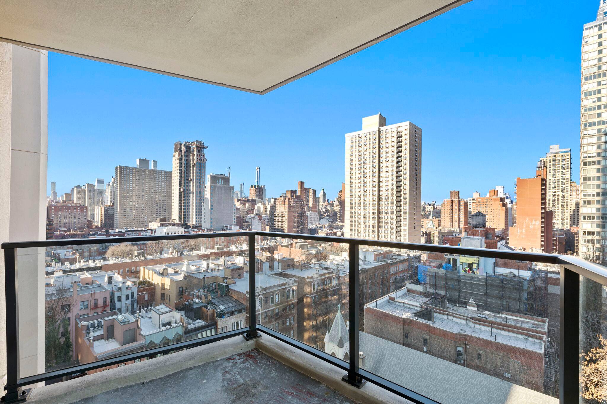 NO FEE! Jan Free! UES Pet Friendly! Sunny Big 1 Bedroom W Terrace!