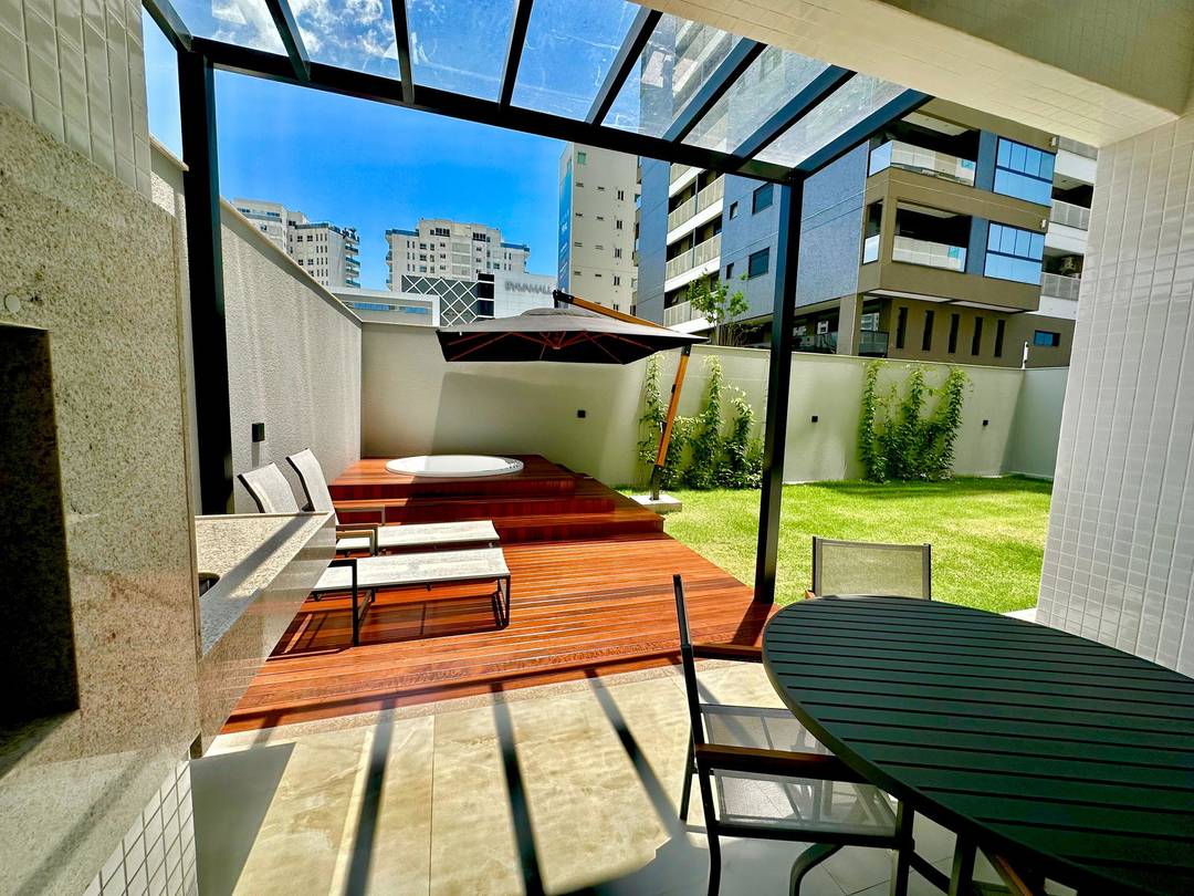Spacious Furnished Apartment with 3 En Suite Bedrooms and Private Garden at Le Blanc Brava Residence – Praia Brava, Itajaí